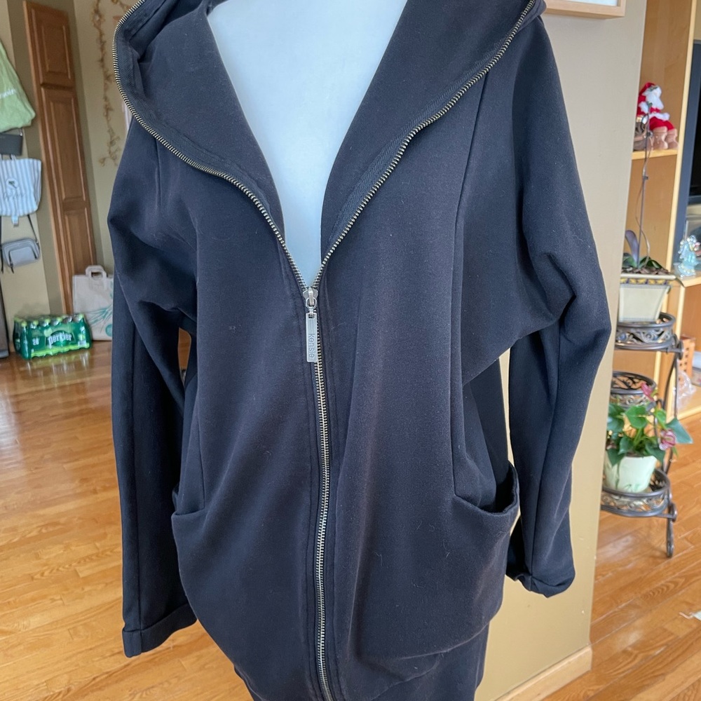 Black sweater shirt jacket XS